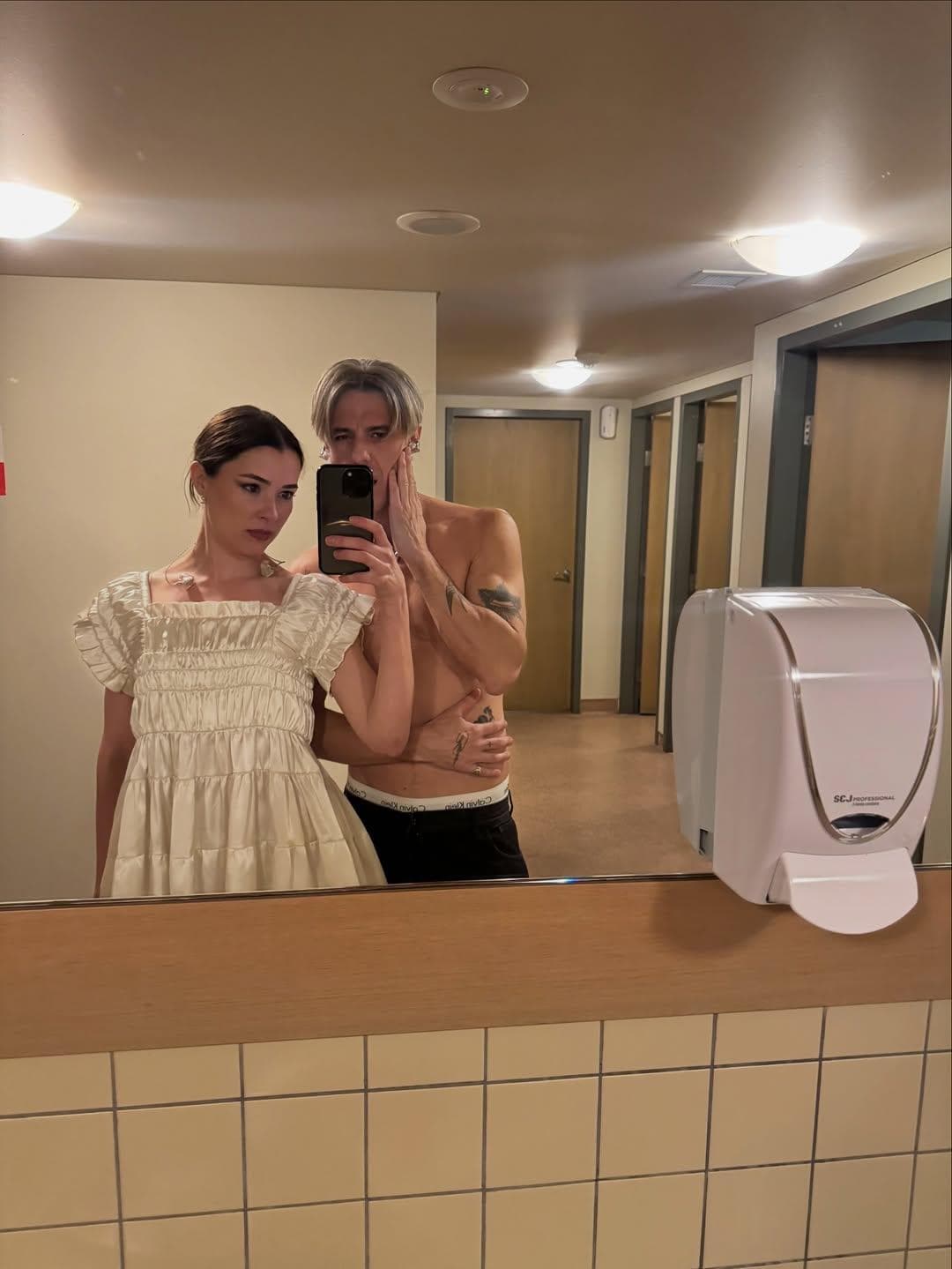 Confidence Man