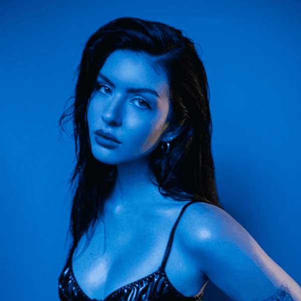 Natalia Roth