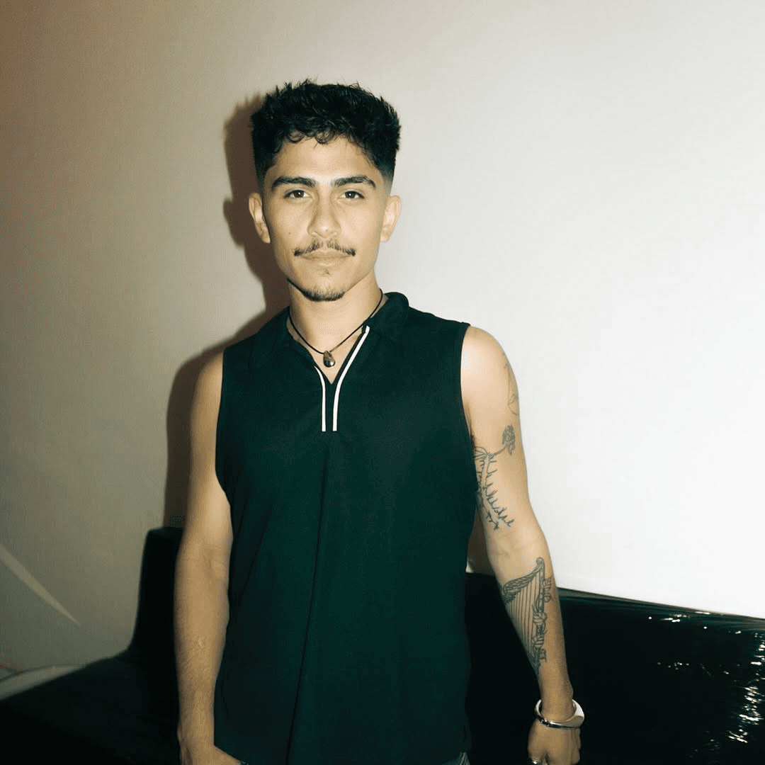 ALEJO (US)