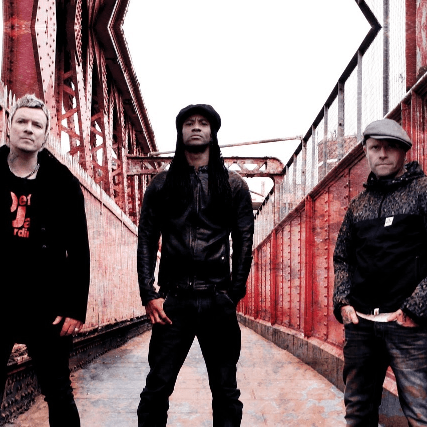 The Prodigy & Brutalismus 3000