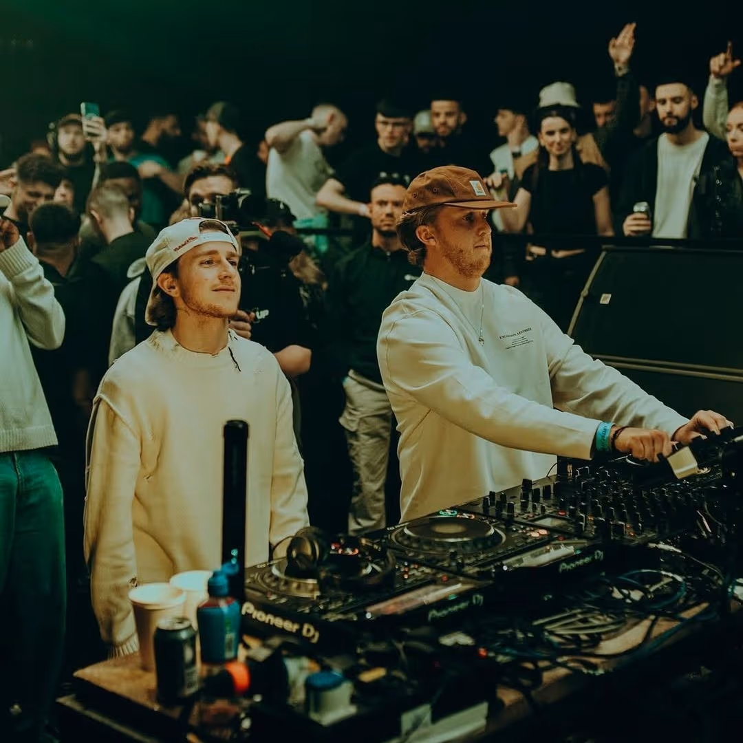 Max Dean B2B Luke Dean